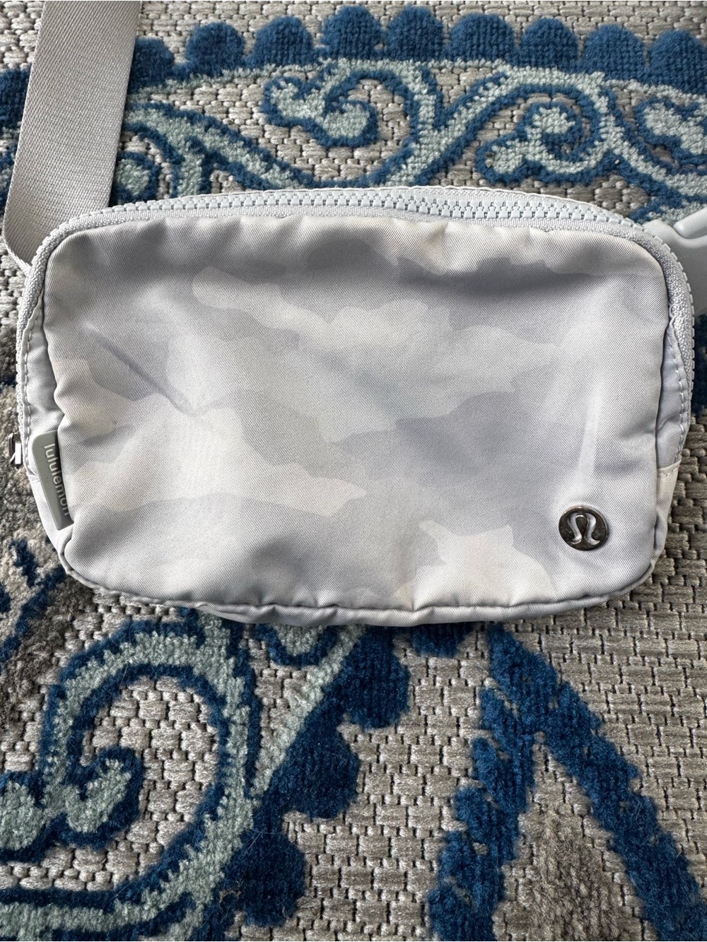 lululemon athletica Light Gray Camouflage Waist Bag